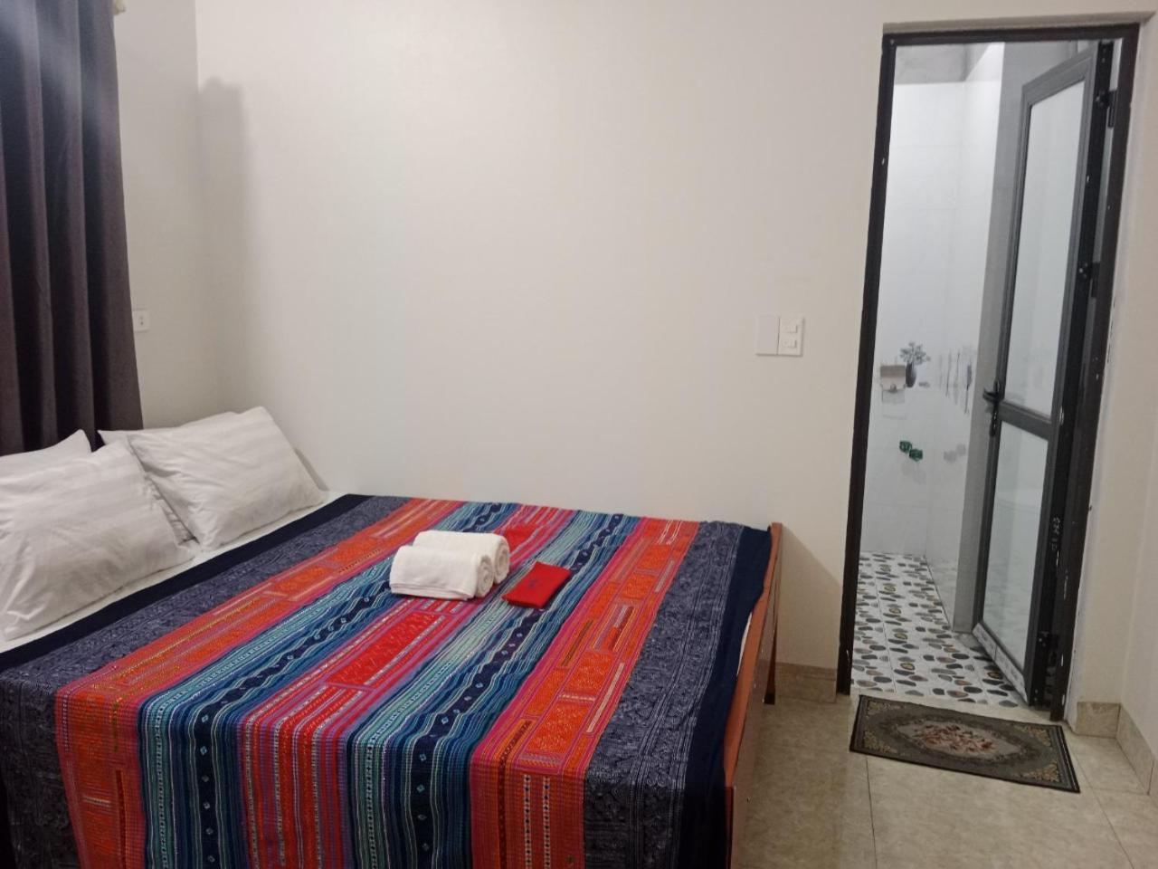 Ha Giang Yolo House And Loop Tours Hotel Kültér fotó