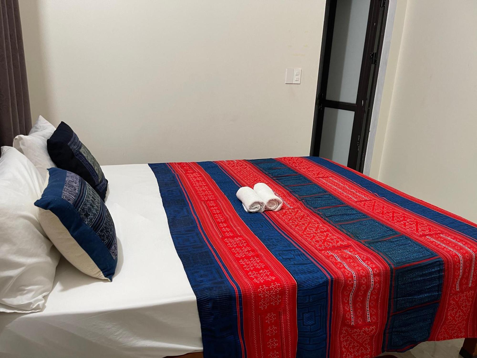 Ha Giang Yolo House And Loop Tours Hotel Kültér fotó